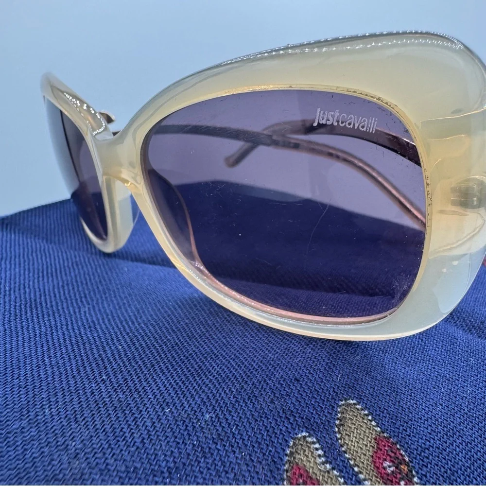 Y2K Just‎ Cavalli Sunglasses Cream with Goldtone snake Mob-wife Resort Glam VTG